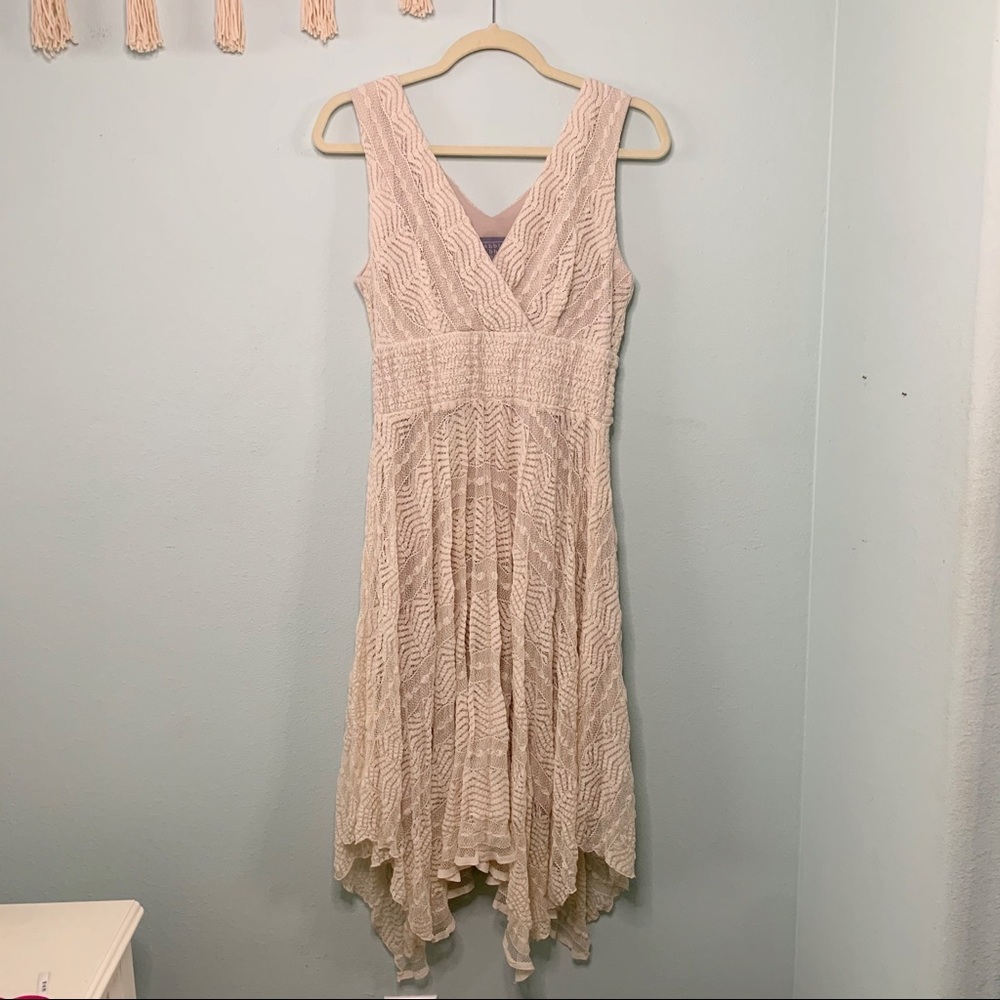 NWOT Off White Lace Farmhouse Points Dress